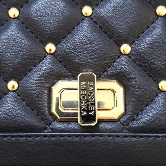 Badgley Mischka black bag cross body chain handle quilted gold studs small bag - Picture 5 of 9